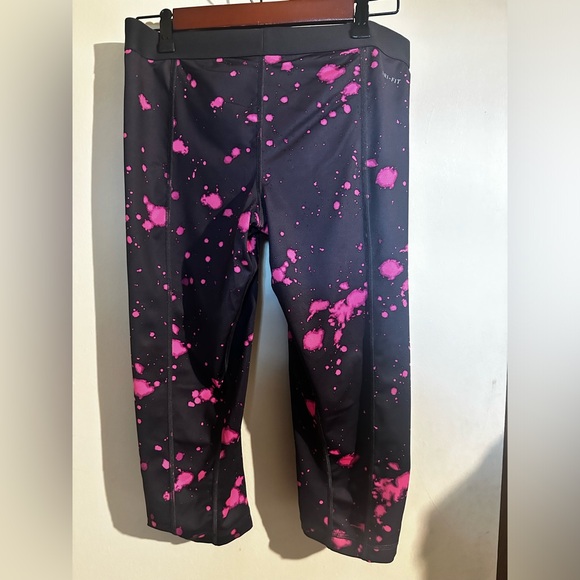 Nike pro - Picture 2 of 2